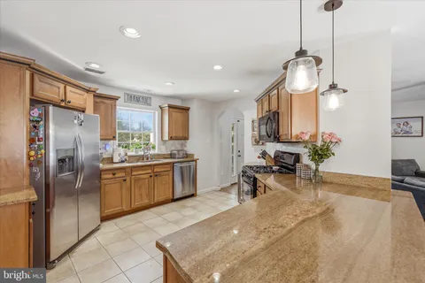 $539,000 | 4 Greenbriar Drive, Tuckerton, NJ 08087