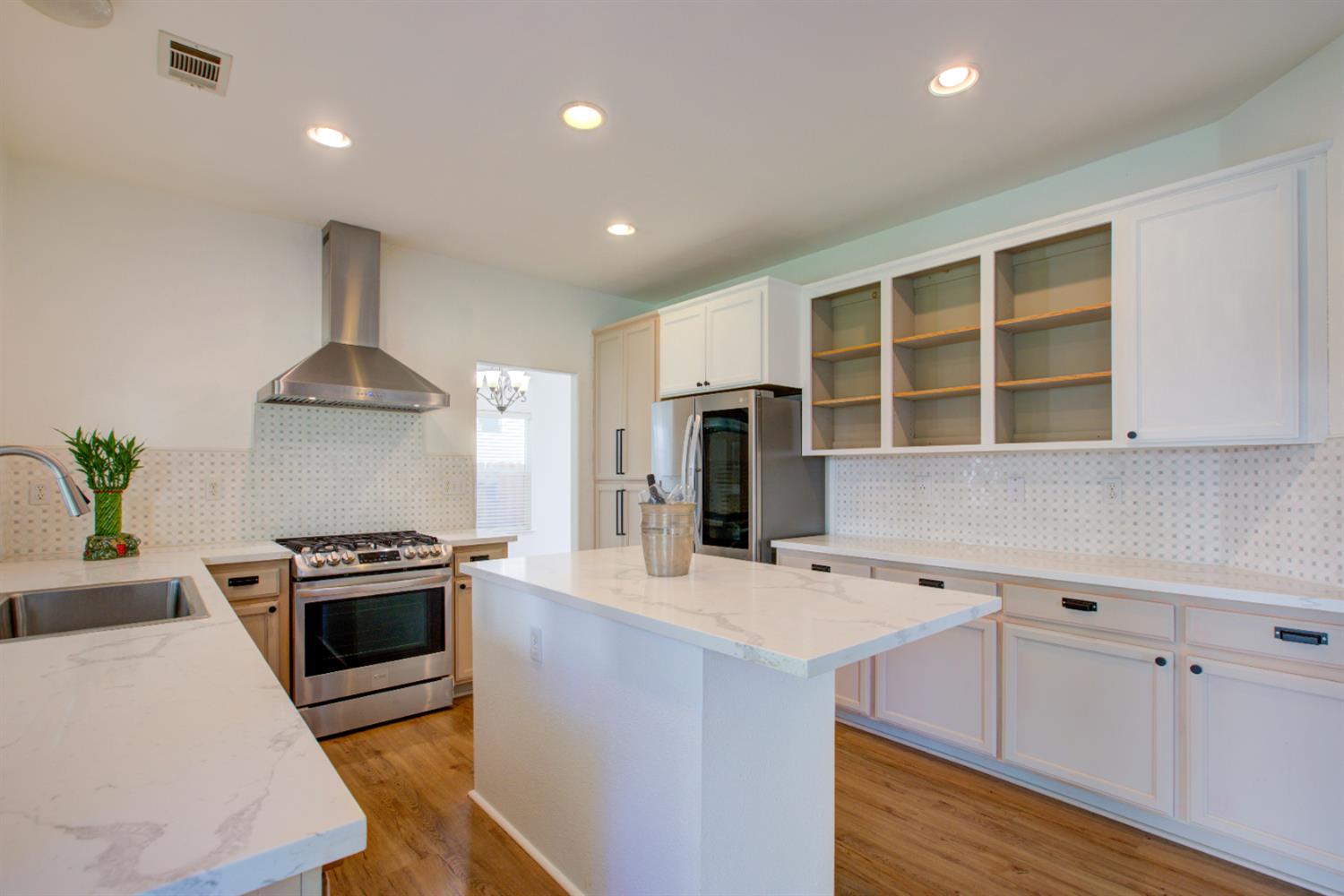 3081 Joshua Tree Circle Stockton, CA 95209 - Photo 20 of 57