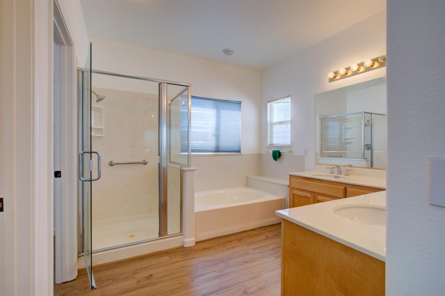 3081 Joshua Tree Circle Stockton, CA 95209 - Photo 5 of 57