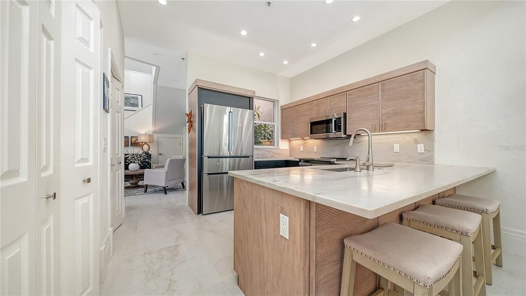 3530 Mistletoe Lane Longboat Key, FL 34228 - Photo 23 of 55 Gallery Image 23