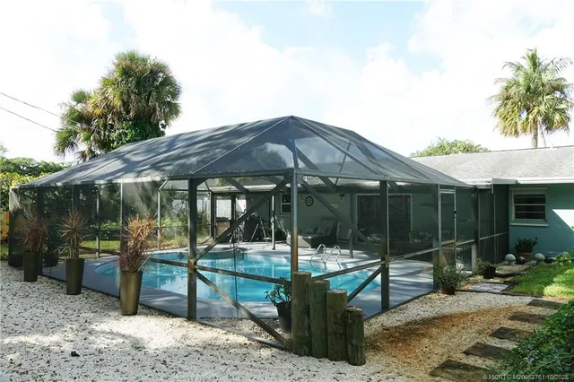 a view of outdoor space yard deck and patio