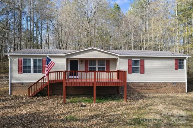 $280,000 | 3215 Shadybark Trail, Catawba, SC 29704