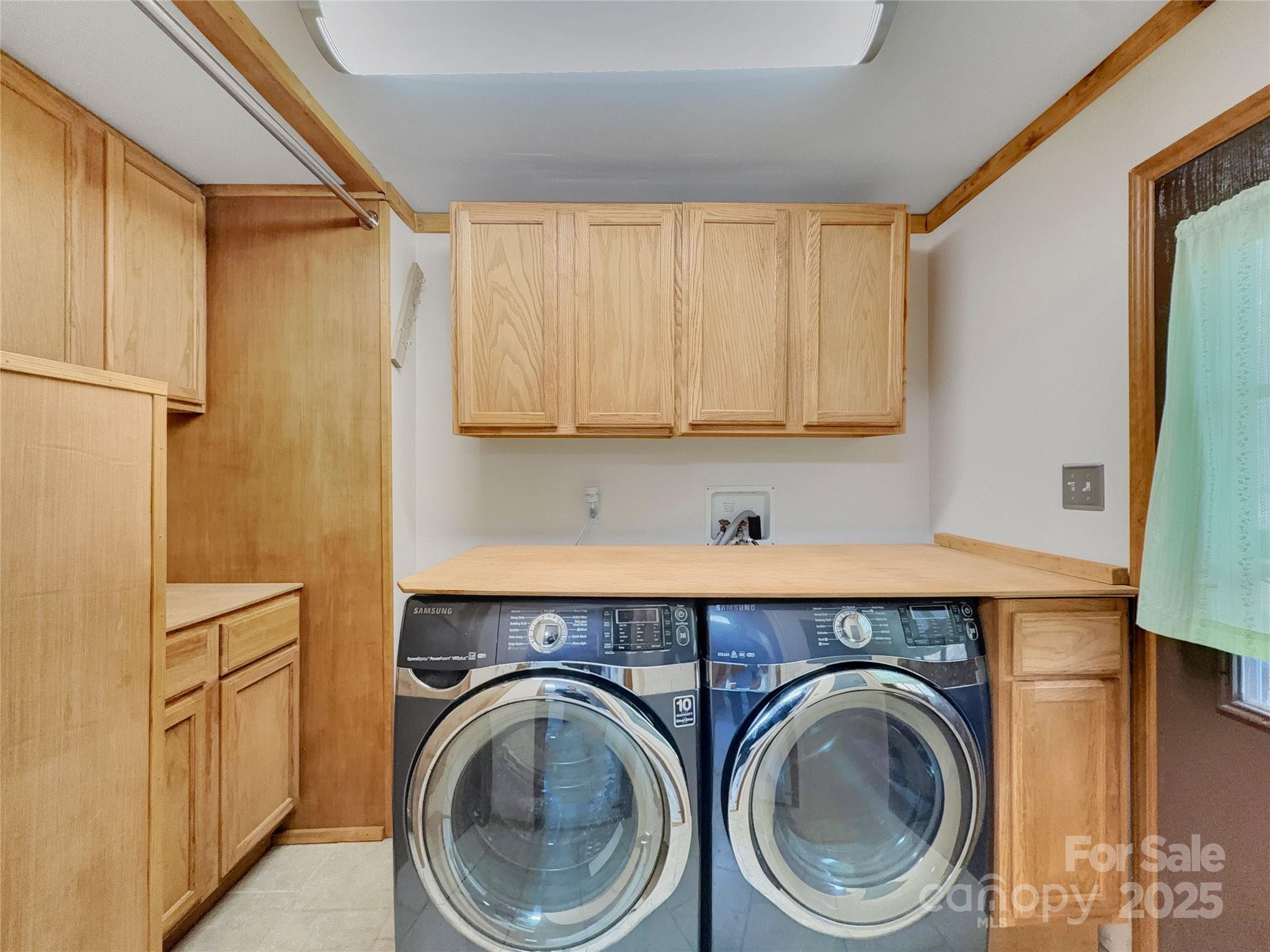3215 Shadybark Trail Catawba, SC 29704 - Photo 15 of 36 a utility room with sink dryer and washer