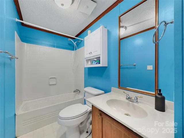 $280,000 | 3215 Shadybark Trail, Catawba, SC 29704