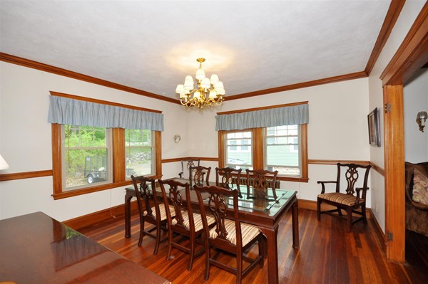 22 Sutherland Road Arlington, MA 02476 - Photo 9 of 26