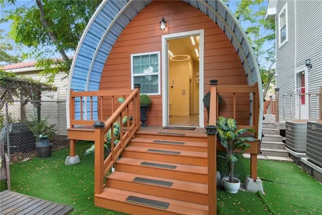 $4,000 | 4738 Demontluzin Street, New Orleans, LA 70122