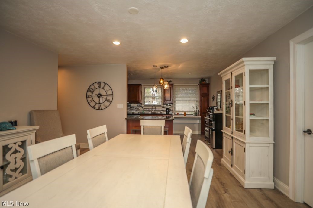 10676 Holcomb Road Newton Falls, OH 44444 - Photo 14 of 38 Dining room