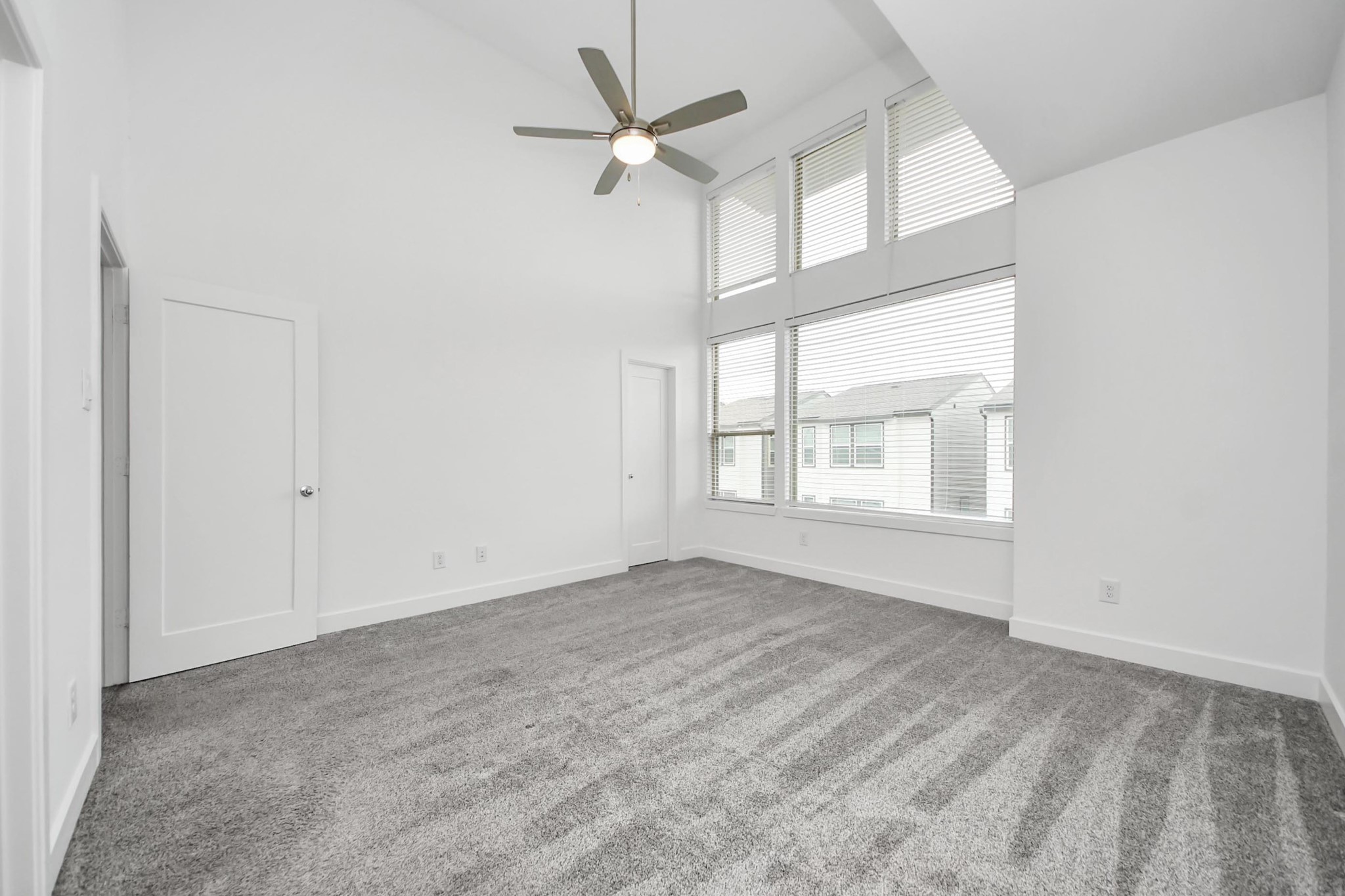18527 Centro Row Conroe, TX 77385 - Photo 28 of 44