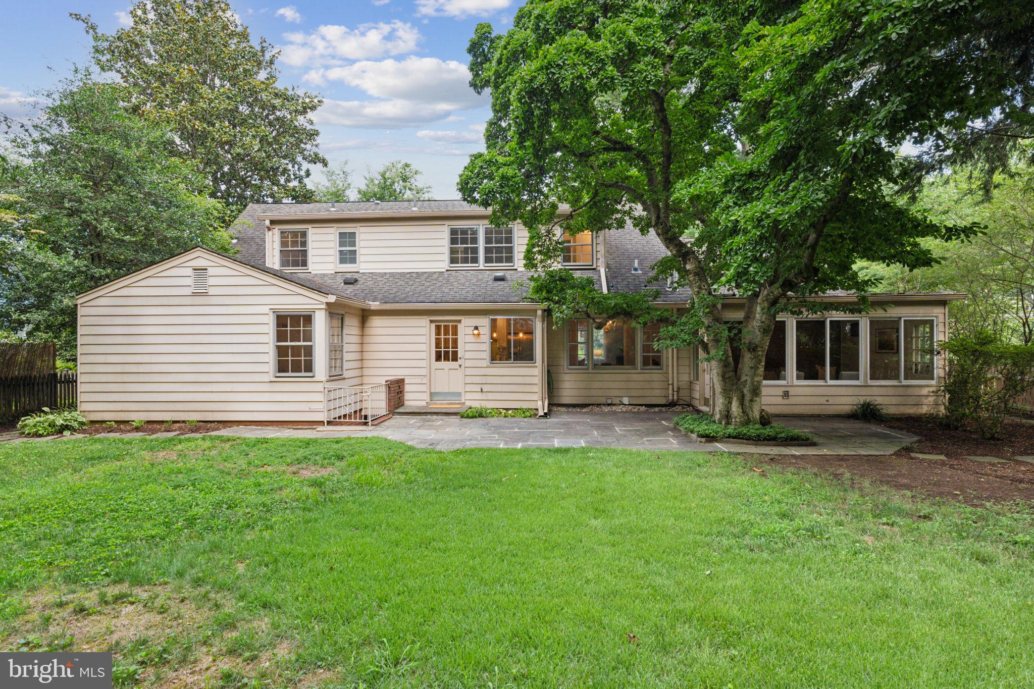 5910 Overlea Road Bethesda, MD 20816 - Photo 49 of 50 Fenced Yard