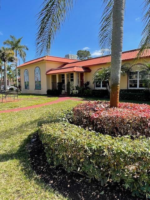 1997 Southwest Palm City Road, Unit D Stuart, FL 34994 - Photo 29 of 38 Club House-Office