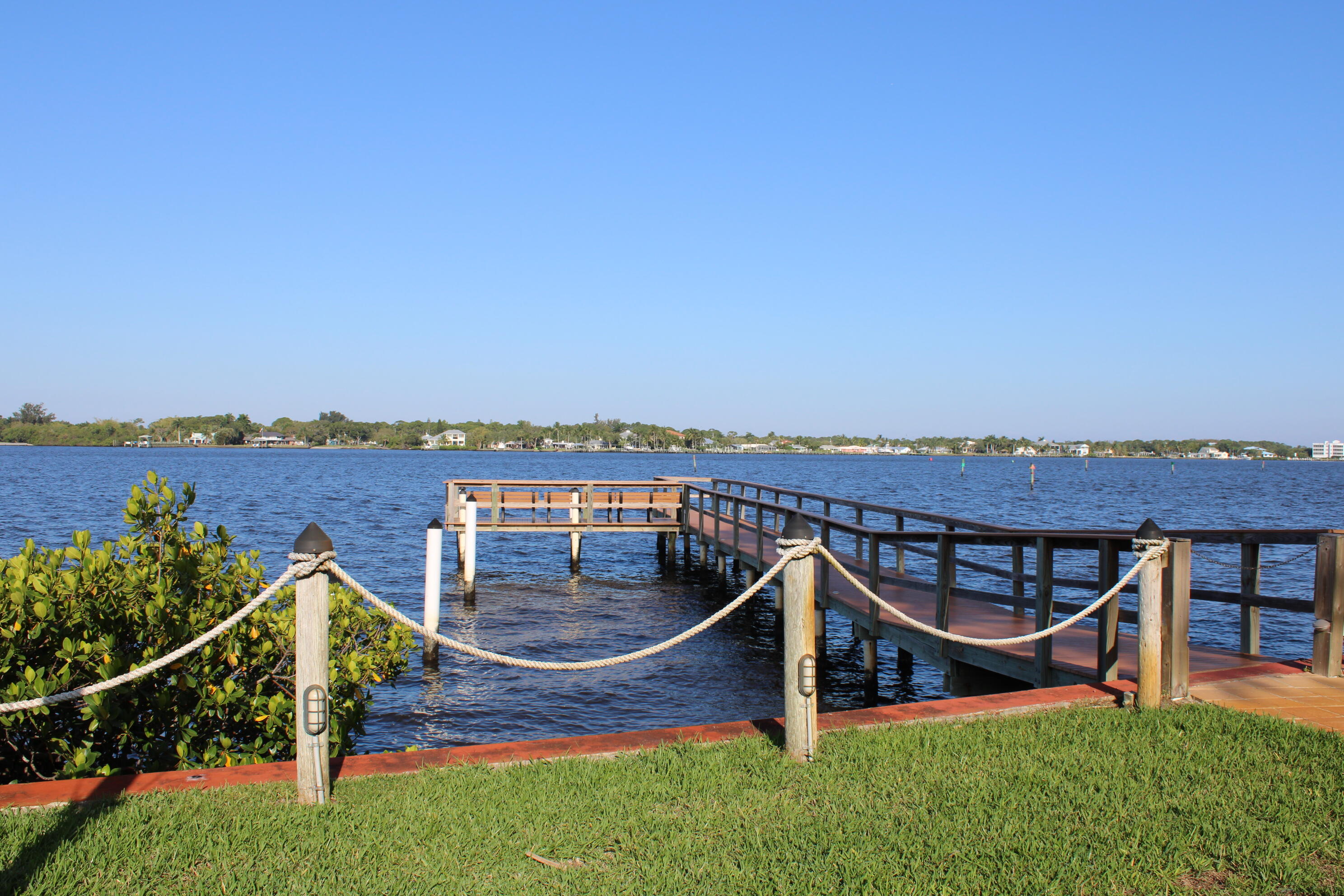 1997 Southwest Palm City Road, Unit D Stuart, FL 34994 - Photo 36 of 38 Pier Day