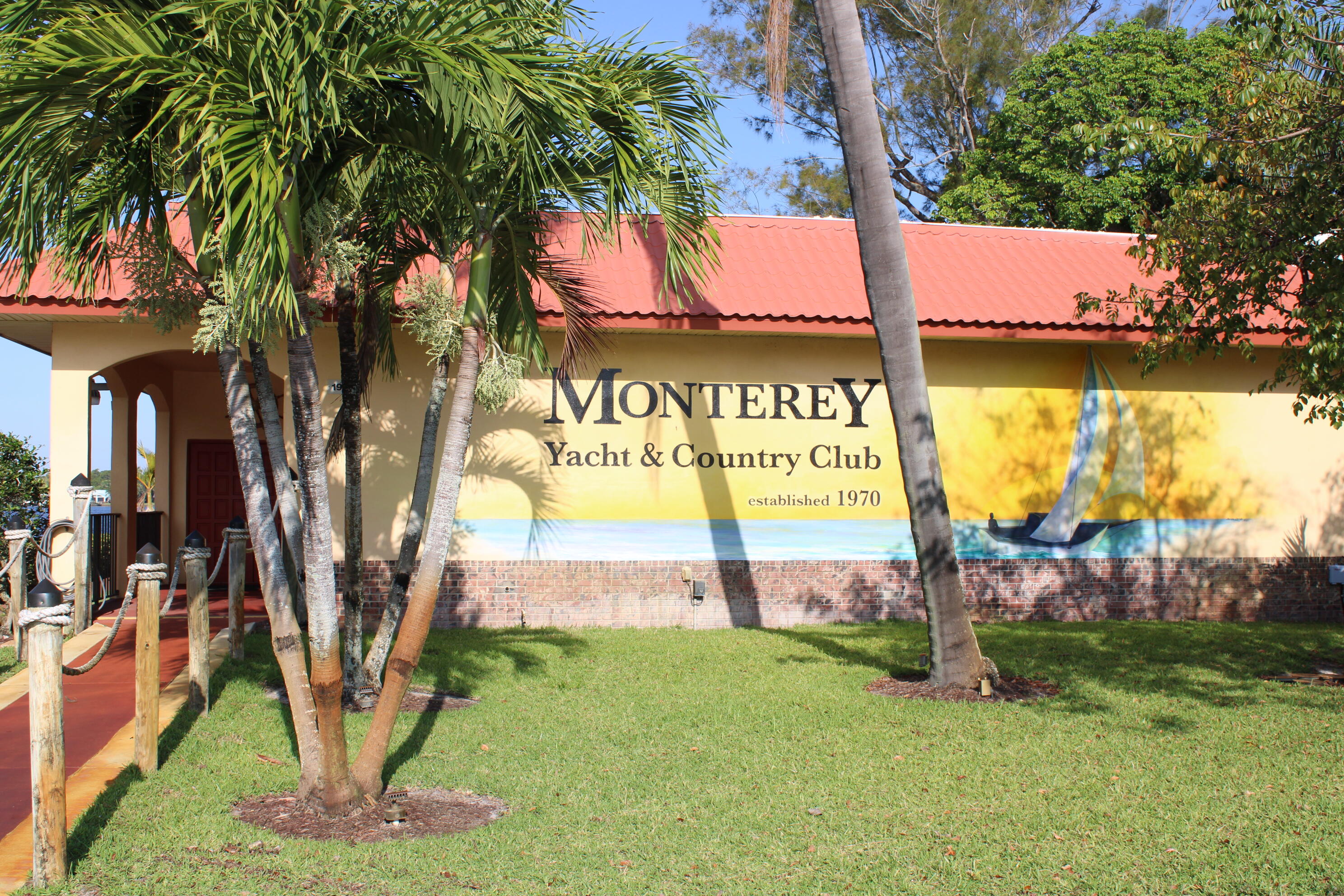 1997 Southwest Palm City Road, Unit D Stuart, FL 34994 - Photo 38 of 38 Yacht Club