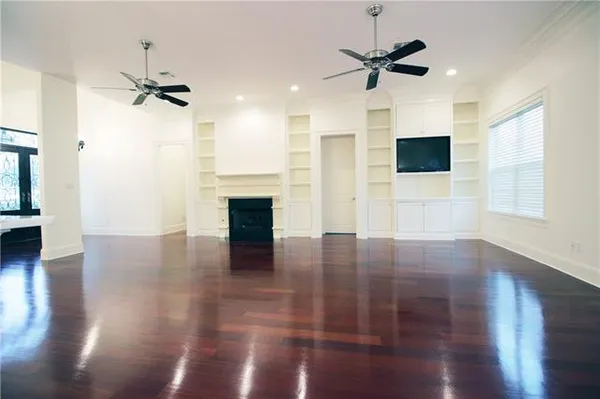 $2,950 | 2 Laux Manor Drive, Metairie, LA 70003