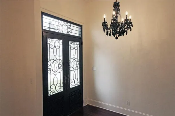 $2,950 | 2 Laux Manor Drive, Metairie, LA 70003