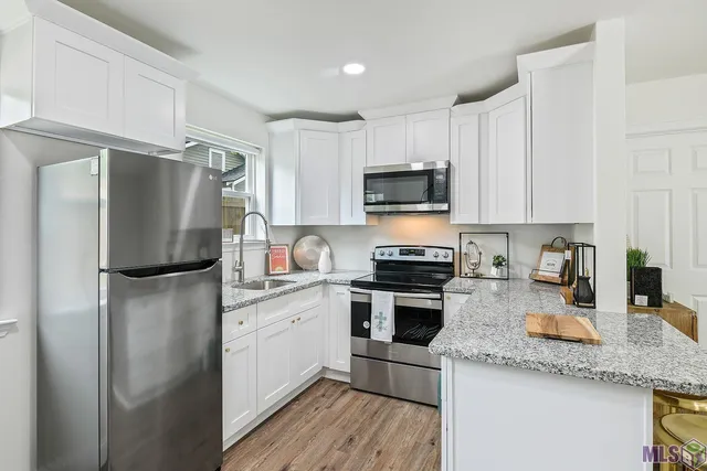 $1,000 | Undisclosed Address, Denham Springs, LA 70726