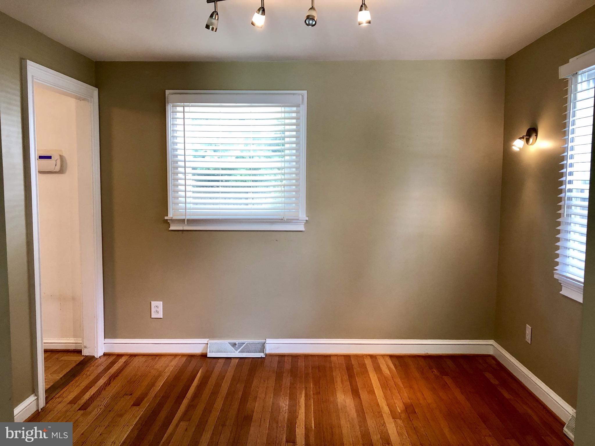 1526 County Line Road Bryn Mawr, PA 19010 - Photo 3 of 7 Dining Room