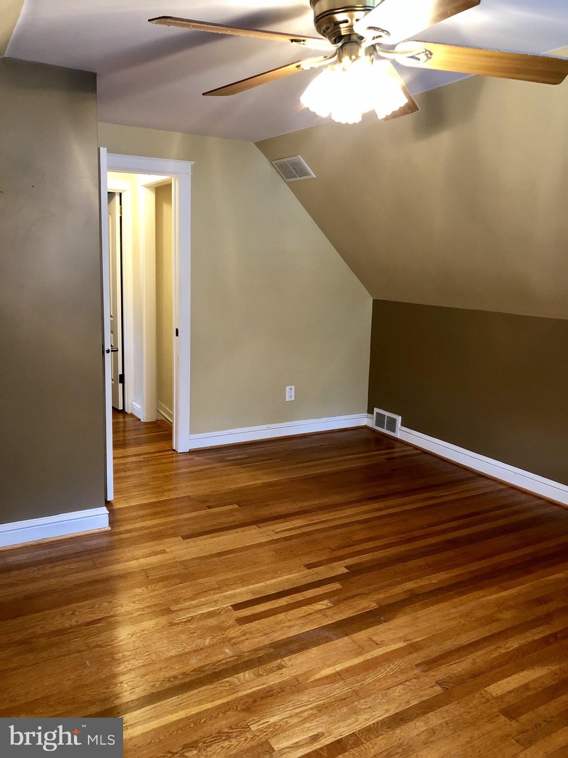 1526 County Line Road Bryn Mawr, PA 19010 - Photo 5 of 7 Second floor bedroom