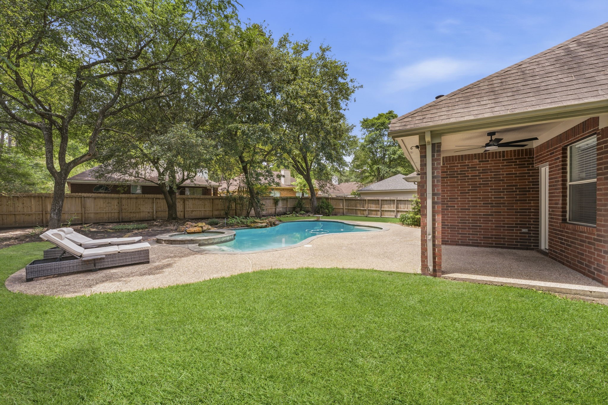 138 West Stockbridge Landing Circle Spring, TX 77382 - Photo 30 of 45