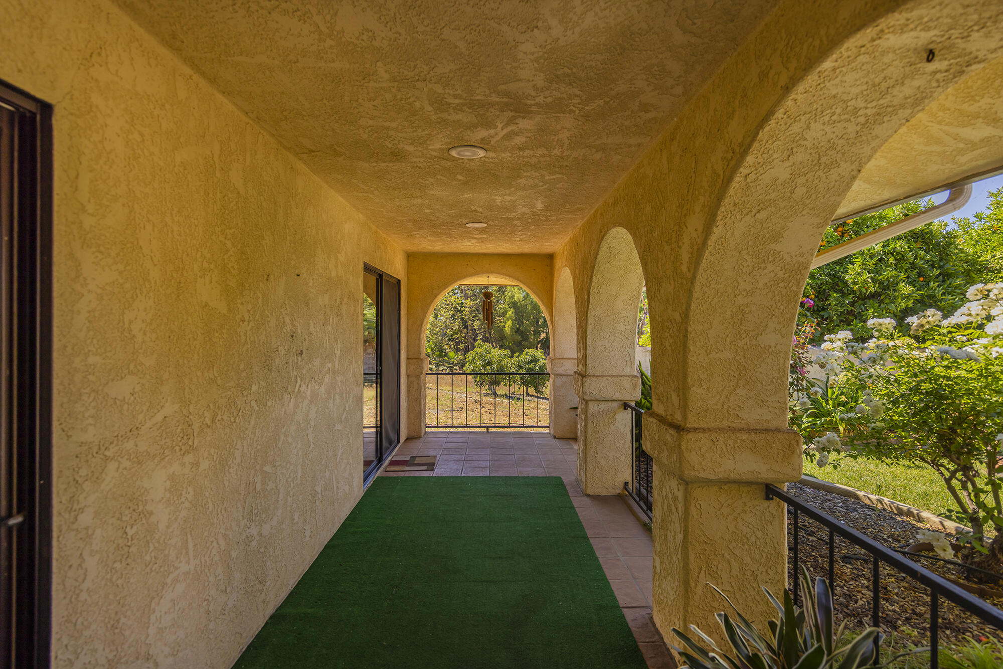534 Fairview Road Ojai, CA 93023 - Photo 4 of 22 S8C_534 Fairview_04
