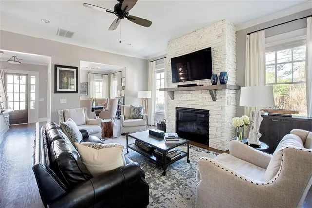 $6,500 | 1351 Booth Avenue Northwest, Atlanta, GA 30318