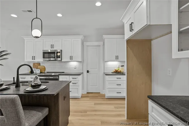 $420,000 | 2622 Bensalem Church Road, Eagle Springs, NC 27242