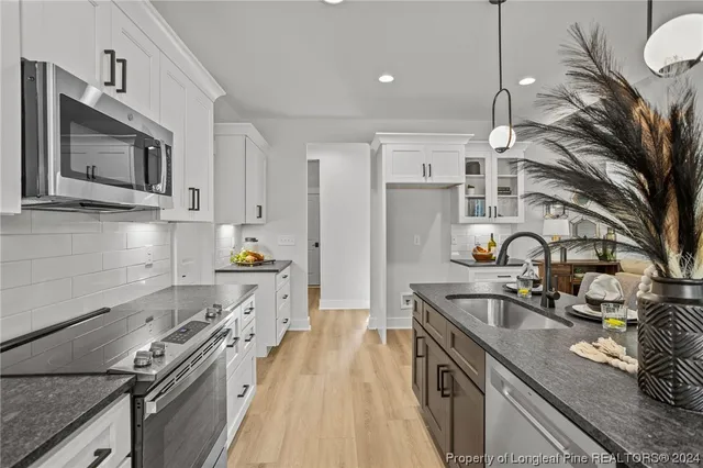 $420,000 | 2622 Bensalem Church Road, Eagle Springs, NC 27242