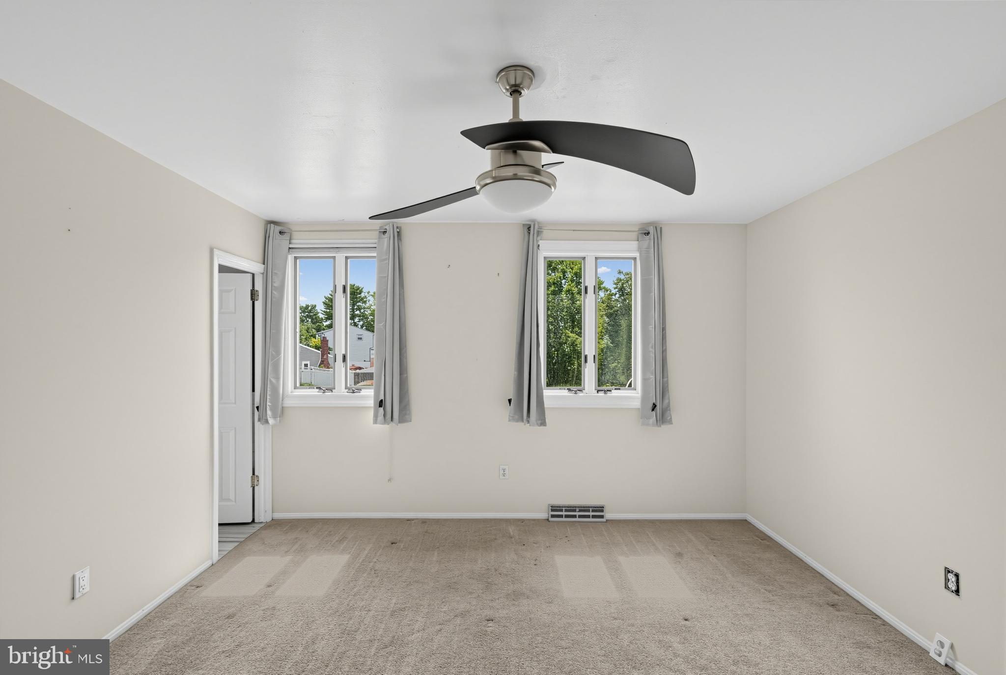12 Vicksburg Road Clementon, NJ 08021 - Photo 8 of 15 Gallery Image 8