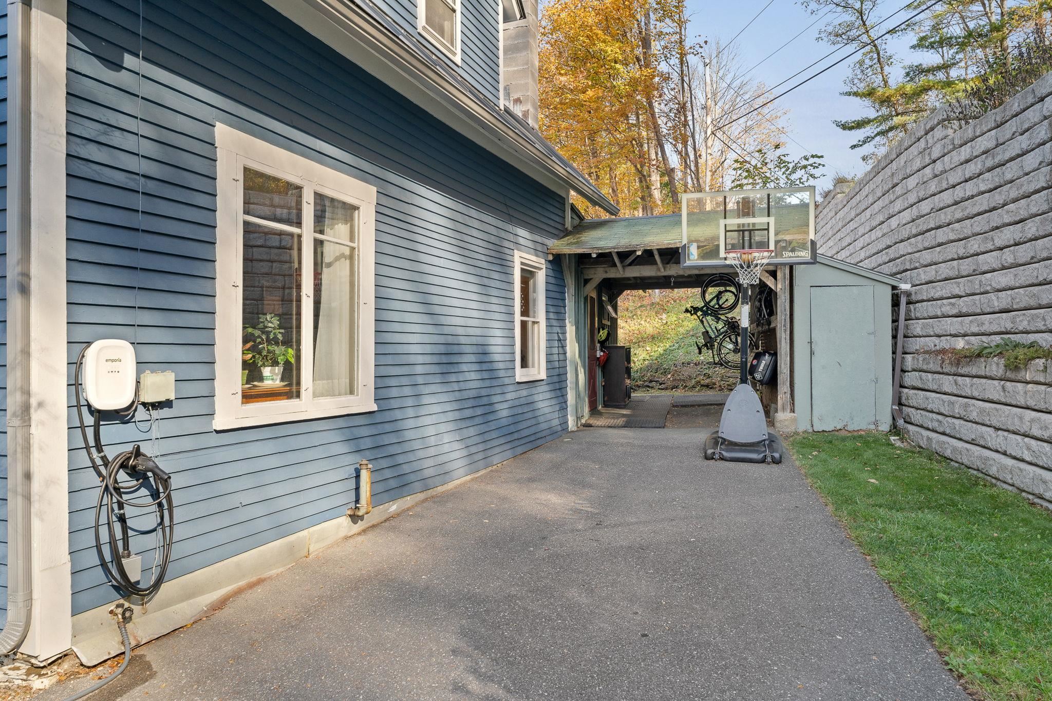 6 Hillhead Street Montpelier, VT 05602 - Photo 35 of 38