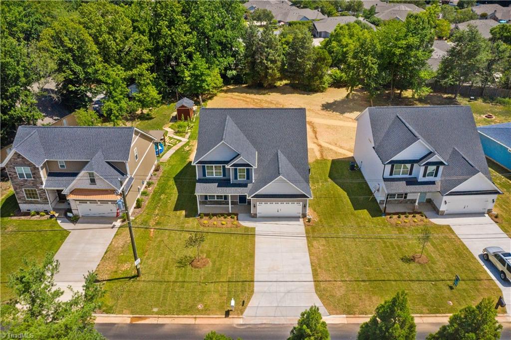 4625 Tower Road Greensboro, NC 27410 - Photo 7 of 39 Gallery Image 7
