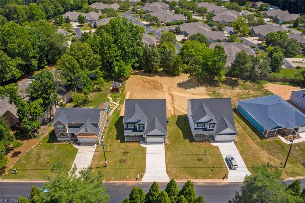 4625 Tower Road Greensboro, NC 27410 - Photo 8 of 39 Gallery Image 8