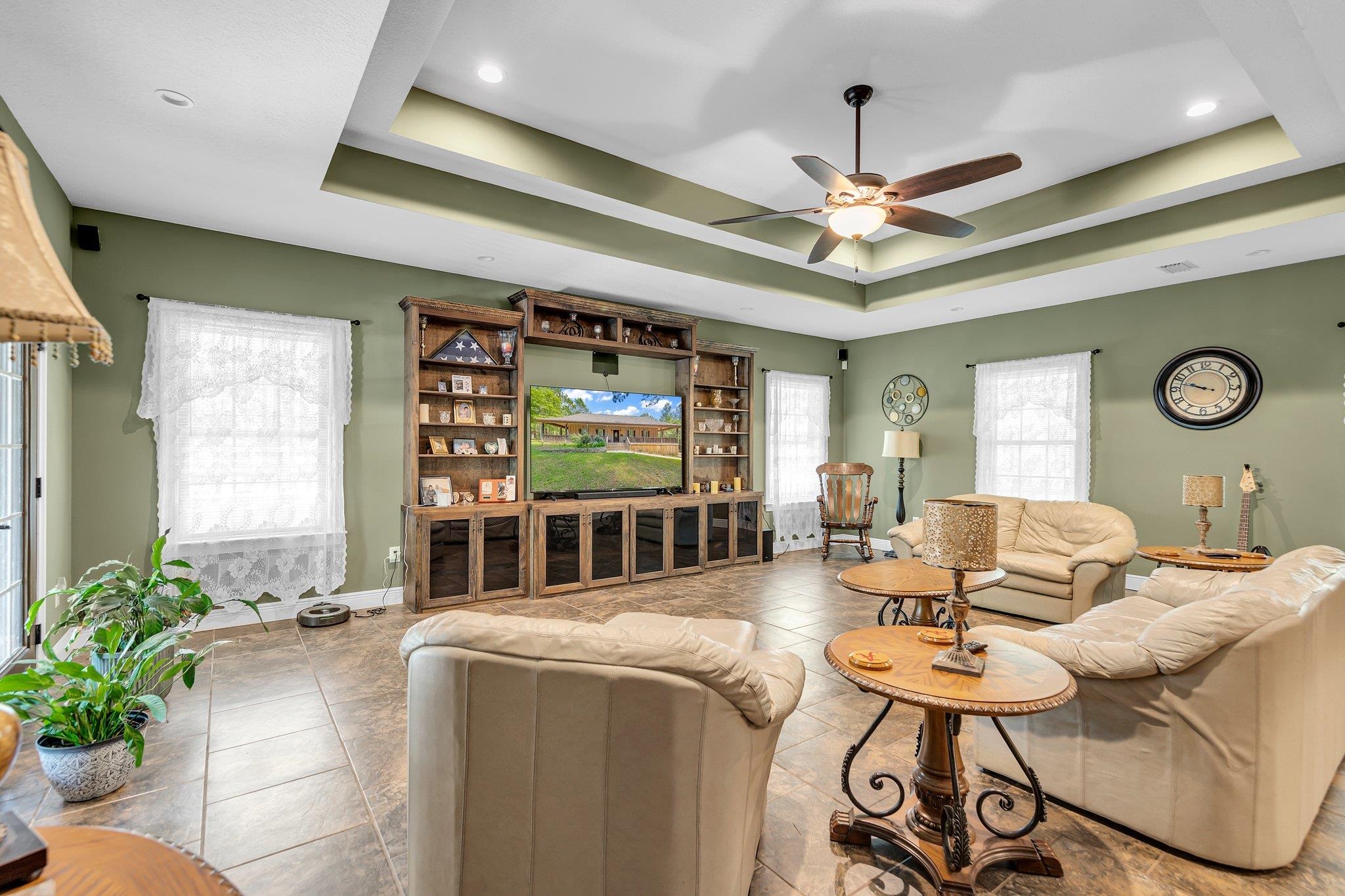 12449 Maytower Road Stockton, AL 36579 - Photo 42 of 70 Living Room