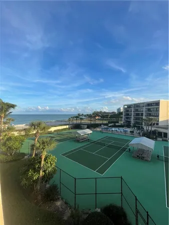 a view of a tennis court