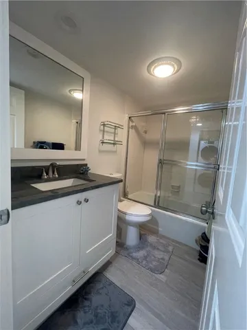 $6,300 | 3939 Ocean Drive, Unit 405B, Vero Beach, FL 32963