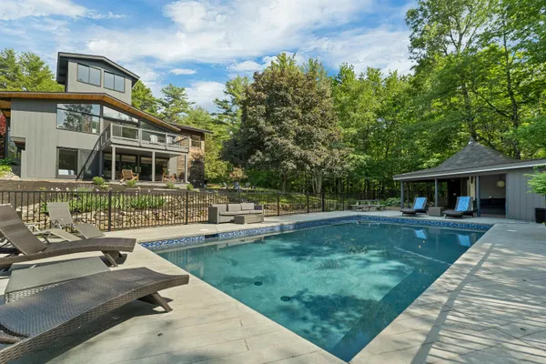 $1,395,000 | 11 Tracy Way, Meredith, NH 03253
