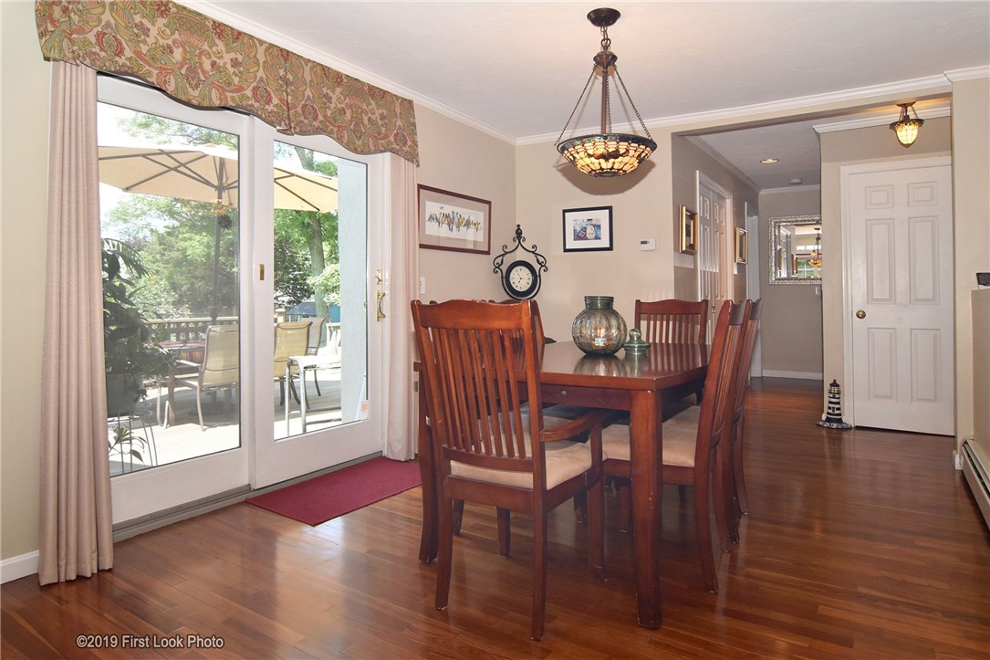 852 Anthony Road Portsmouth, RI 02871 - Photo 12 of 40