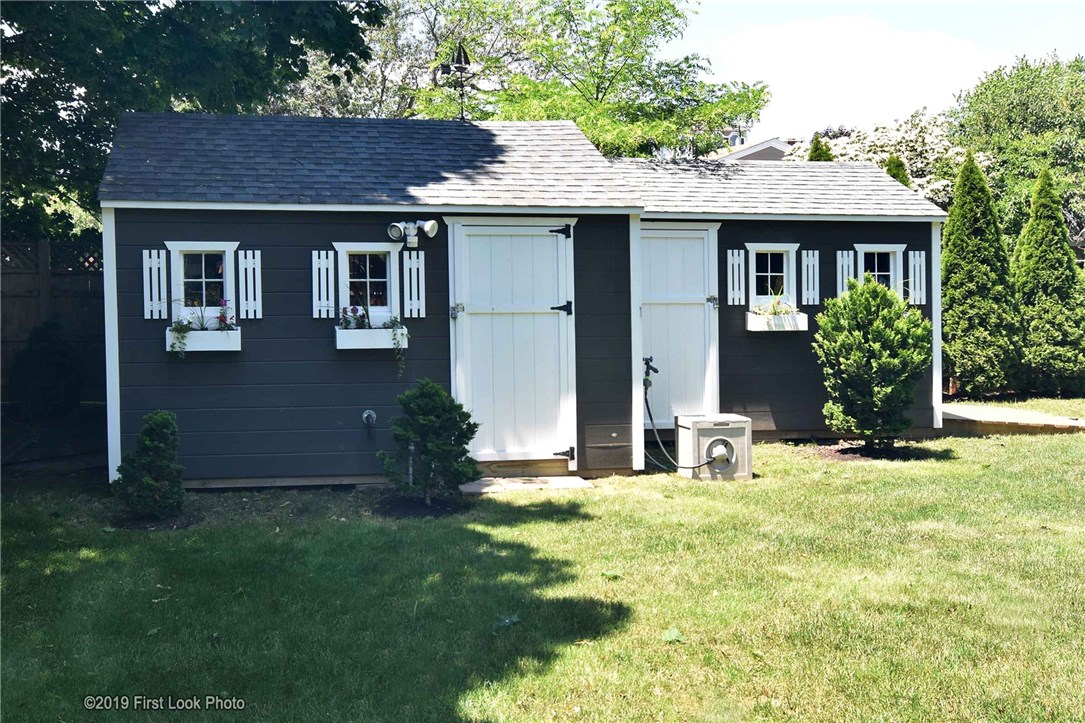 852 Anthony Road Portsmouth, RI 02871 - Photo 36 of 40