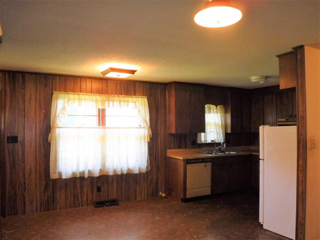 208 Manning Road Greenwood, SC 29649 - Photo 13 of 28 Gallery Image 13