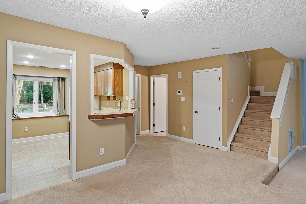 4341 Sunscape Lane Raleigh, NC 27613 - Photo 7 of 32 Dining Room