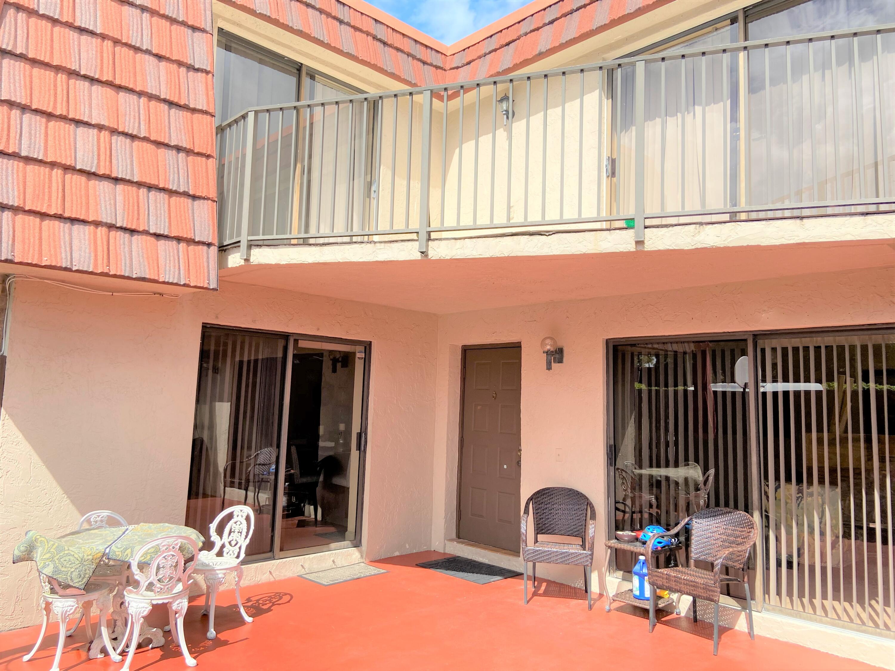 8541 Boca Rio Drive Boca Raton, FL 33433 - Photo 2 of 28 Patio