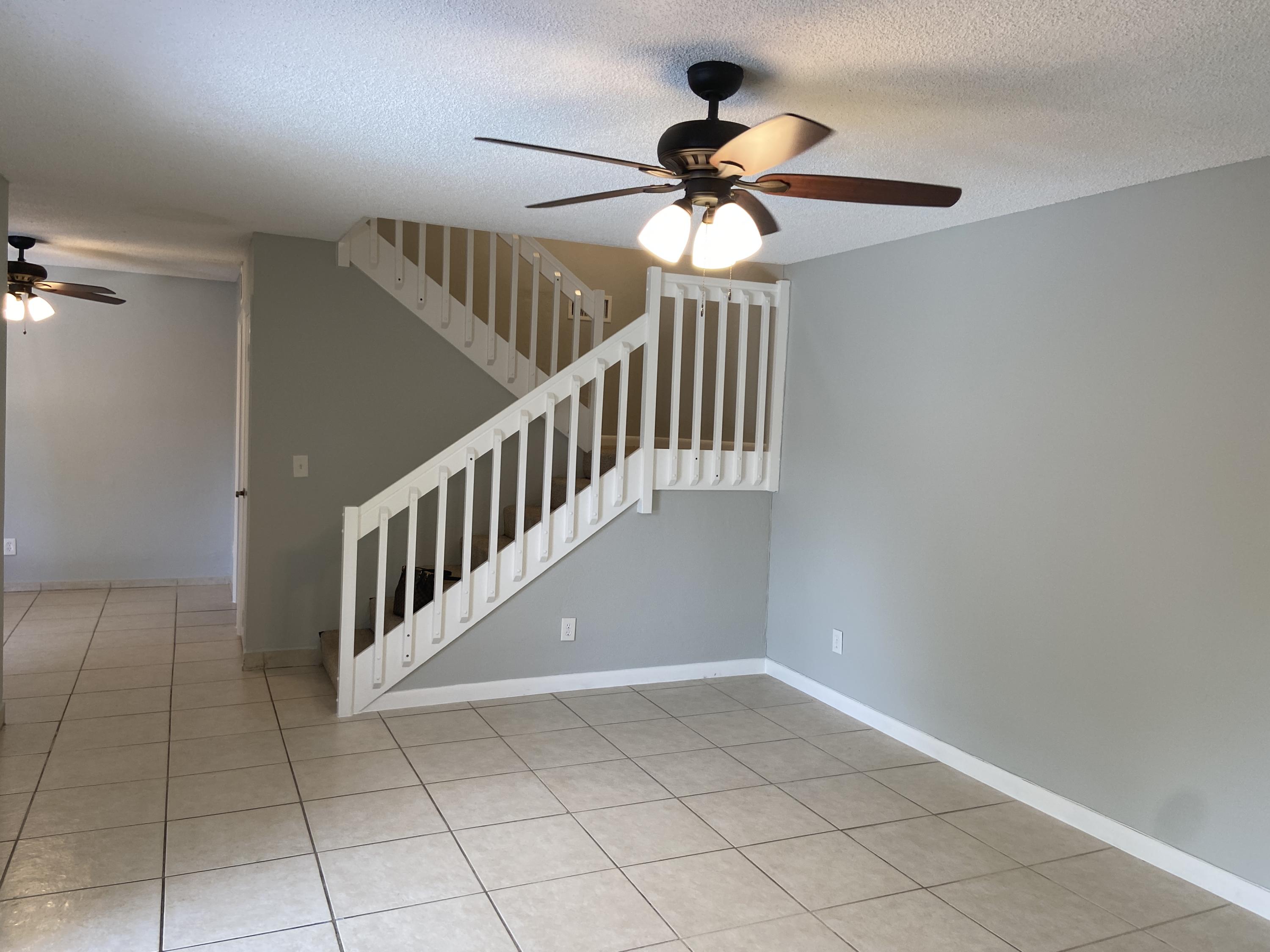 8541 Boca Rio Drive Boca Raton, FL 33433 - Photo 7 of 28 Living Room