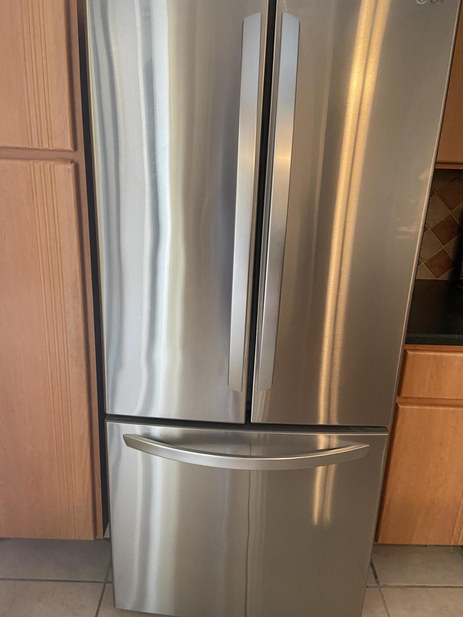 8541 Boca Rio Drive Boca Raton, FL 33433 - Photo 10 of 28 refrigerator