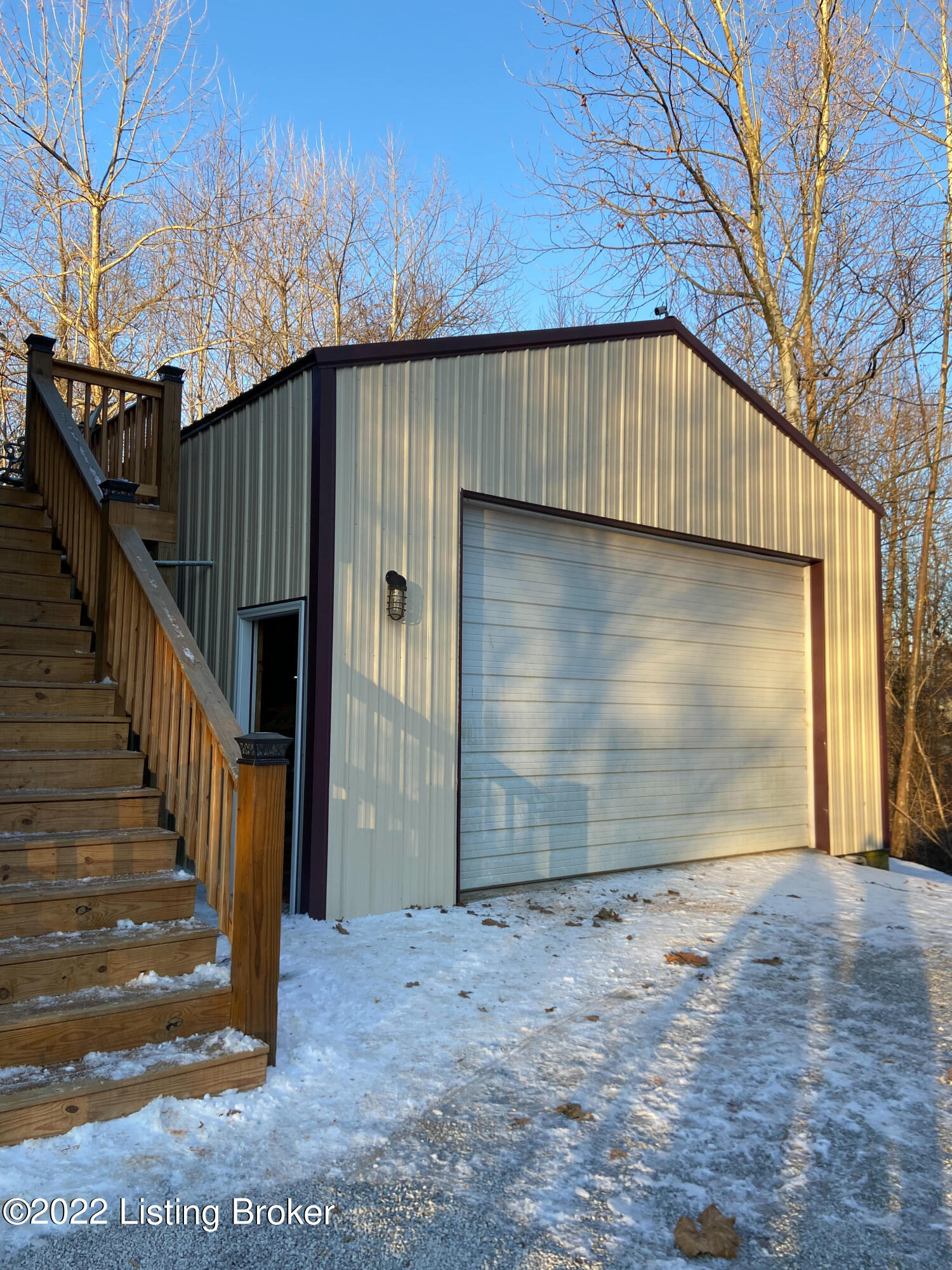 242 Sycamore Trace Road Elizabethtown, KY 42701 - Photo 33 of 37 Garage