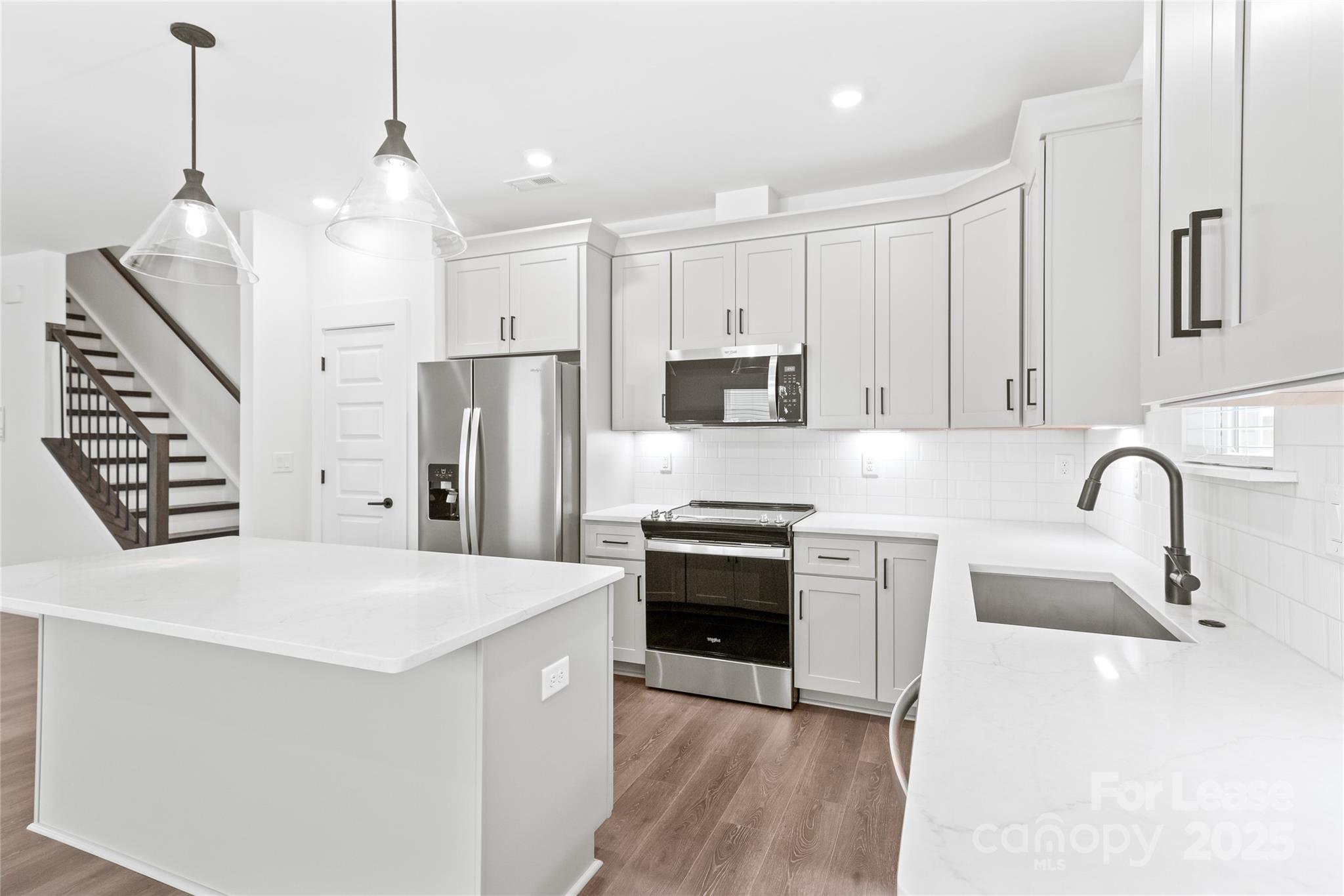 2011 Wilson Avenue Charlotte, NC 28208 - Photo 12 of 35