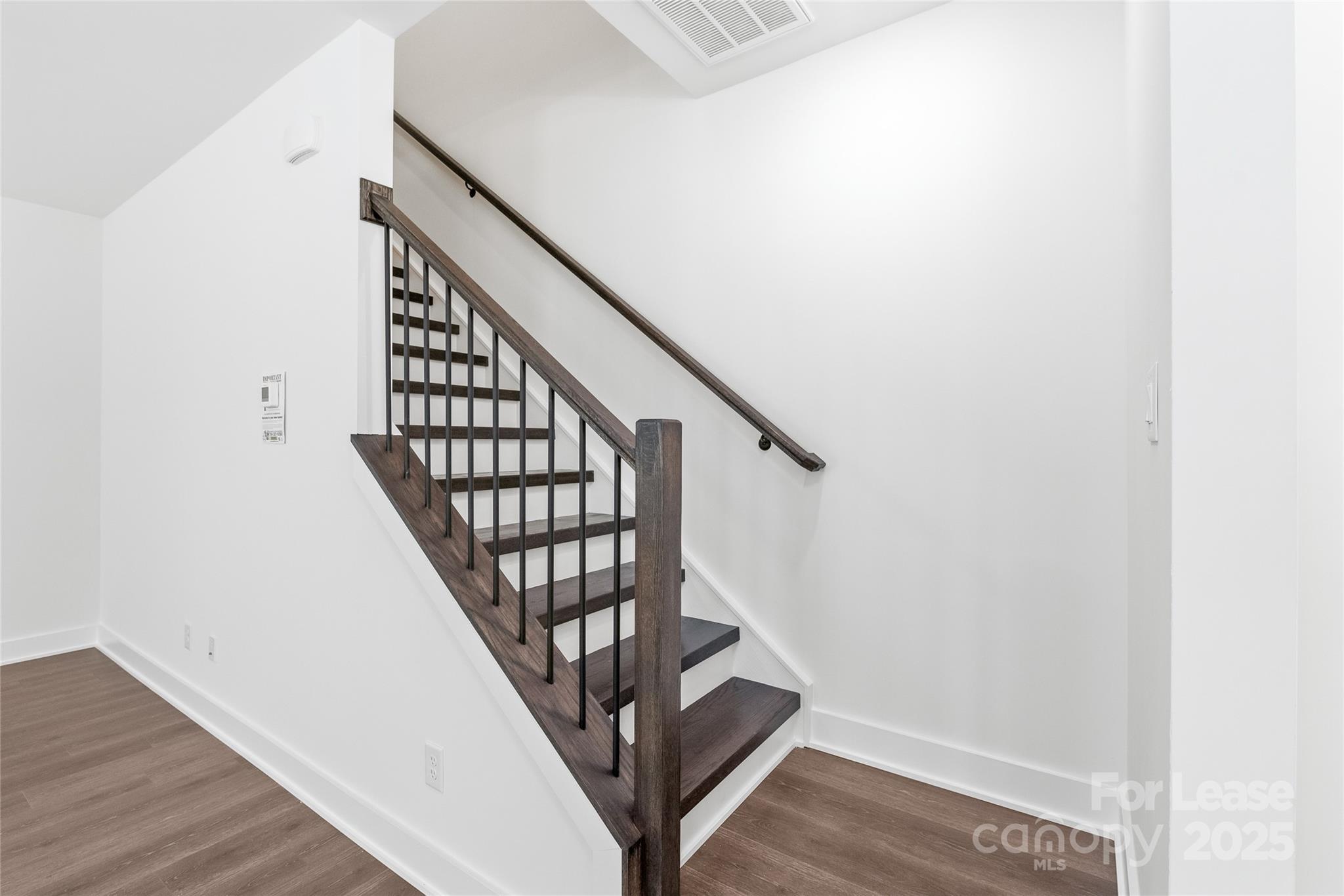 2011 Wilson Avenue Charlotte, NC 28208 - Photo 15 of 35