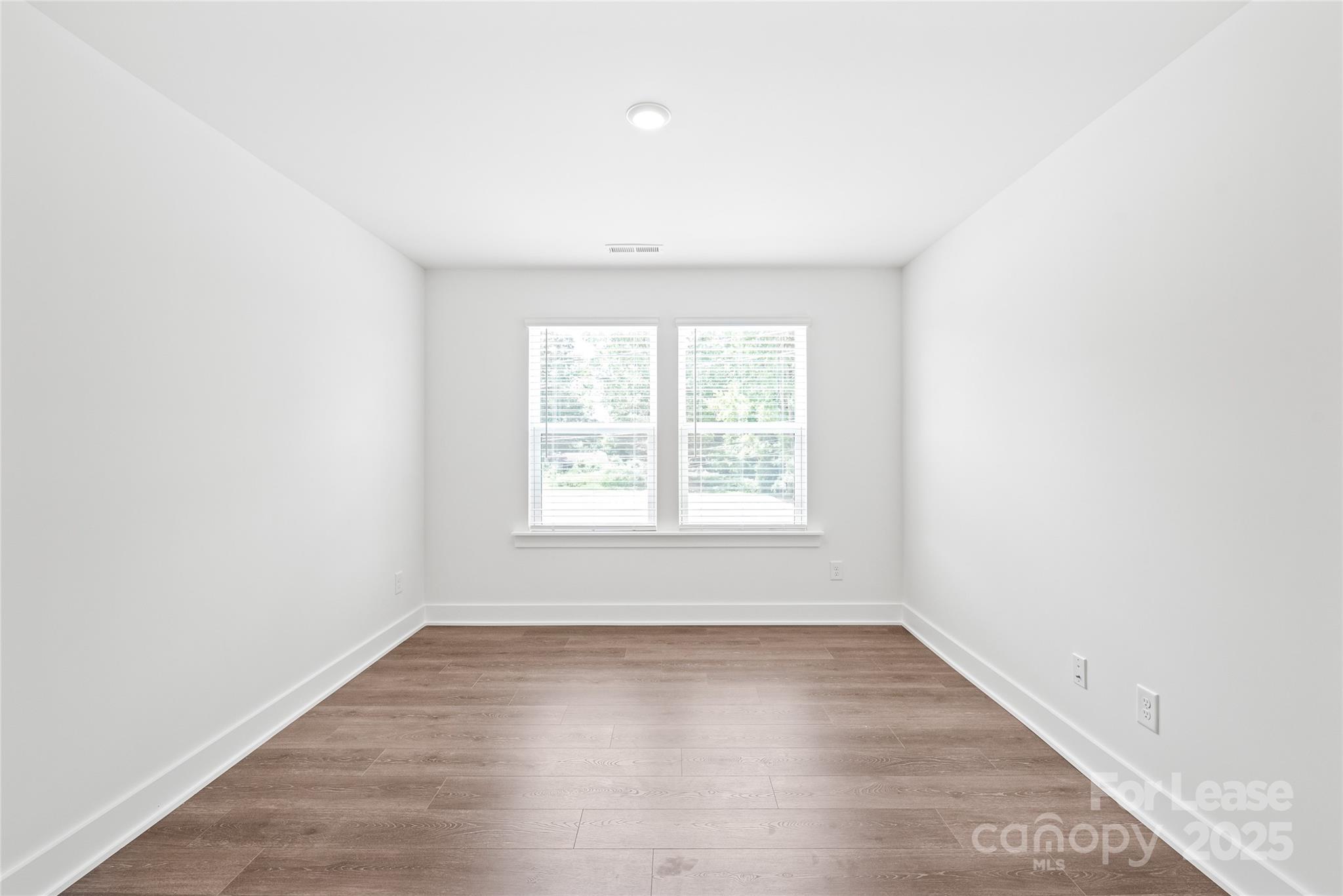 2011 Wilson Avenue Charlotte, NC 28208 - Photo 27 of 35