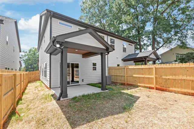 $2,425 | 2011 Wilson Avenue, Charlotte, NC 28208