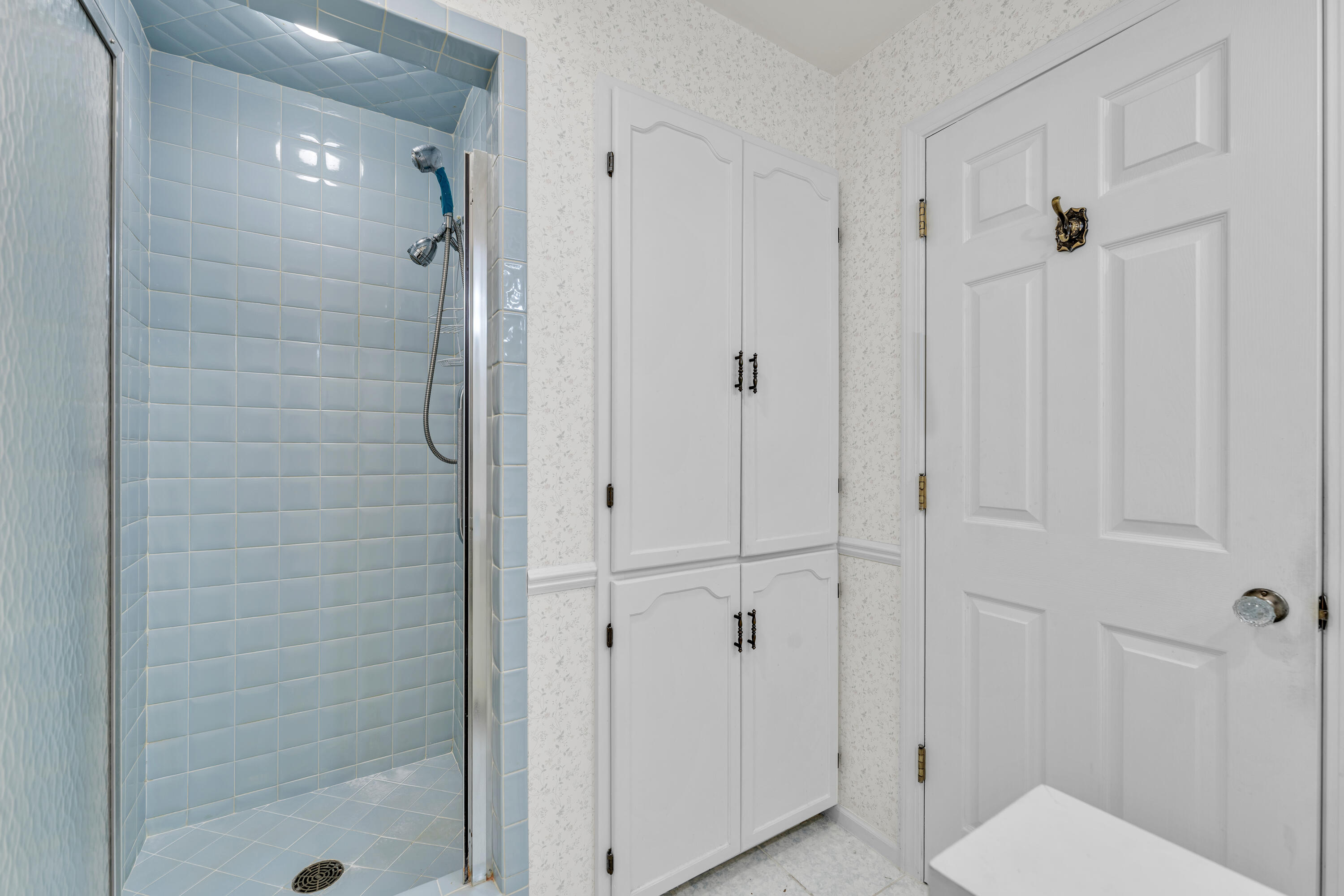918 Nichols Road Kalamazoo, MI 49006 - Photo 17 of 39 DSC09726