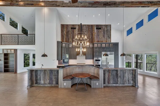 $2,750,000 | 3910 Brick Church Pike, Nashville, TN 37207