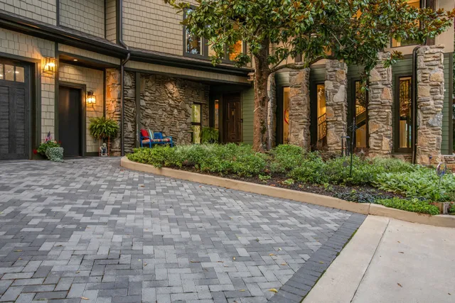 $2,750,000 | 3910 Brick Church Pike, Nashville, TN 37207