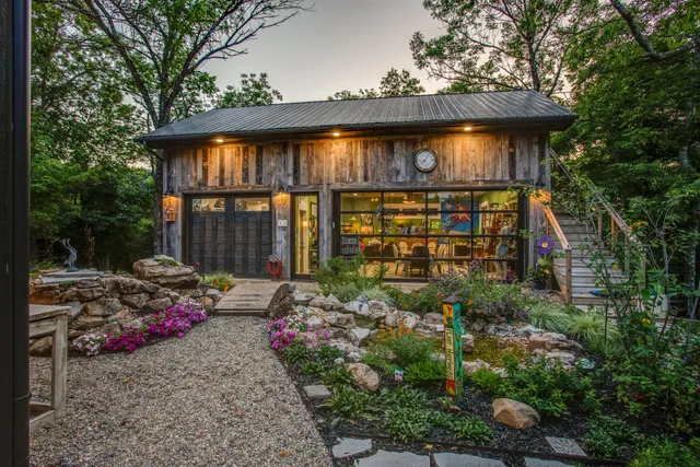 $2,750,000 | 3910 Brick Church Pike, Nashville, TN 37207